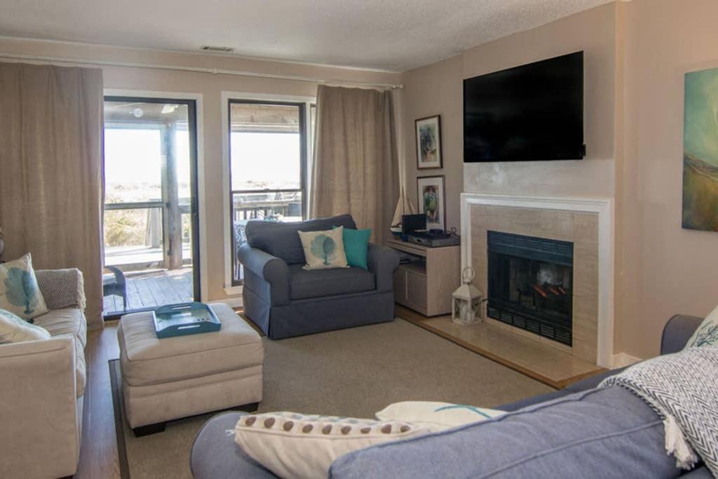 Pelican Point Unobstructed Beach Views Beach Access Out Back Door! Harbor Island Bagian luar foto